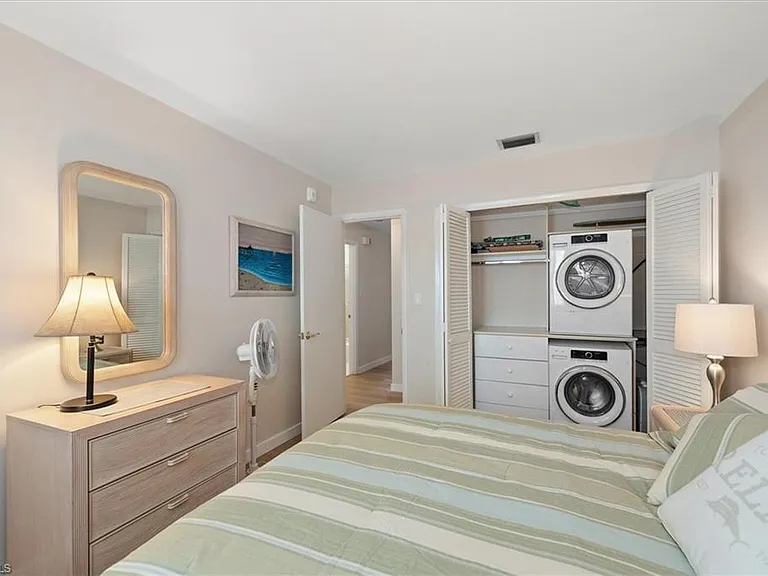 1065 Gulf Shore Blvd N #205 — Photo 28