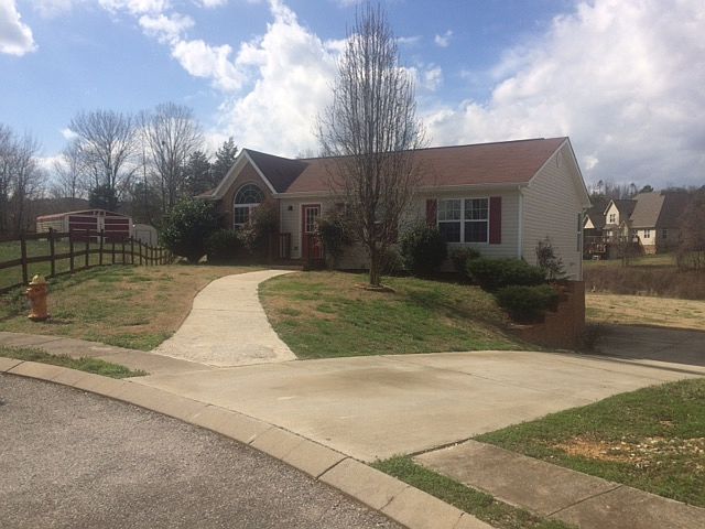 2nd image of 135 Meadowland Dr