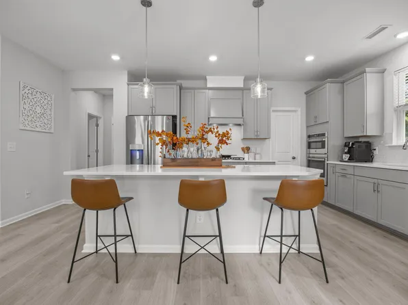 2299 Grants Pass Sta, Apex, NC 27502