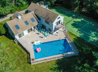 7 Plume Grass Way, Westhampton, NY 11977