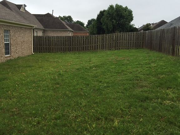 3rd image of 951 W Nesting Wood Cir