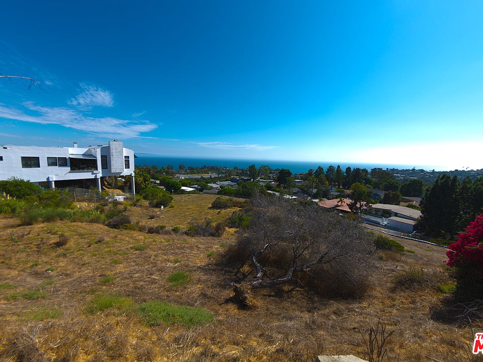 1st image of 711 Enchanted Way