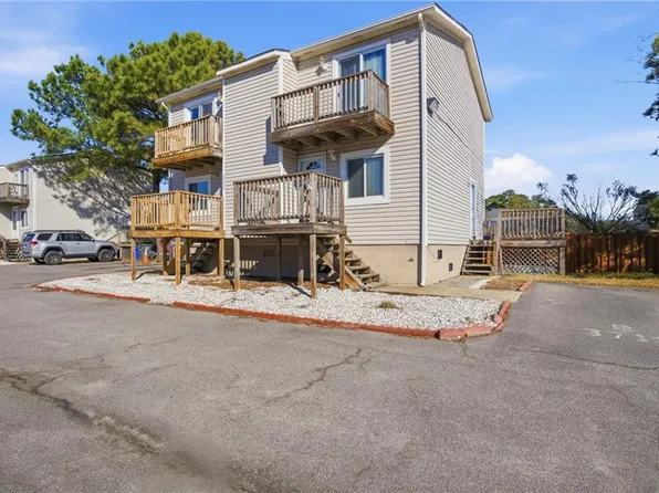 3712 Pretty Lake Ave #4B, Norfolk, VA 23518