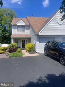 226 Birch Hollow Dr, Bordentown, NJ, 08505