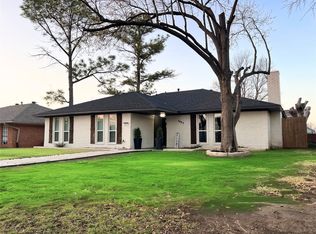 1837 El Paso St, Lewisville, TX 75077