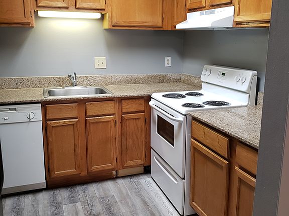 5th image of 4151 S Semoran Blvd APT 8