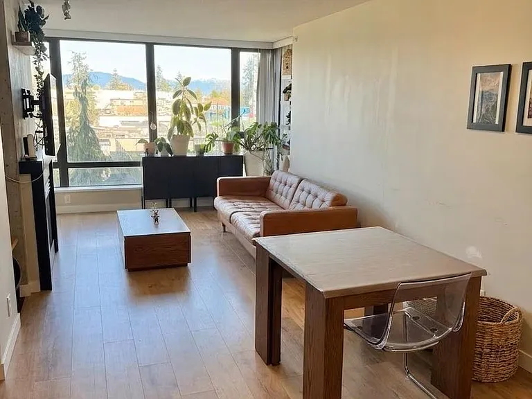 7328 Arcola St #502 — Photo 1