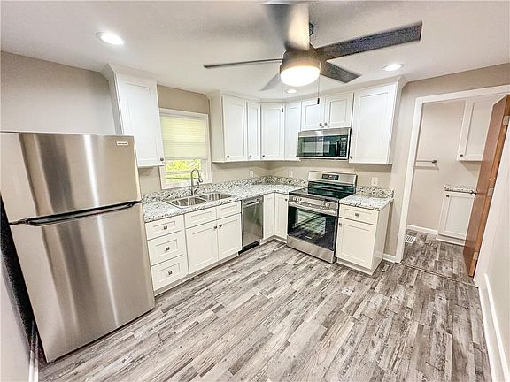 2nd image of 81 Stewart St APT 3