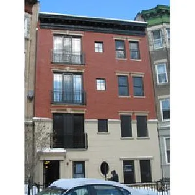 Rented by Corcoran | media 27