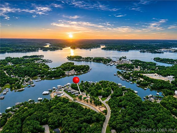 3rd image of 19 Lake Rd