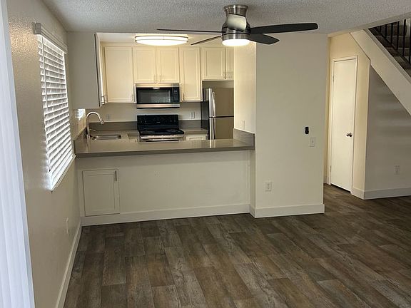3rd image of 1322 N 1st St APT 13