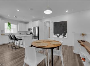 25 Barbara Ln #71, Las Vegas, NV 89183