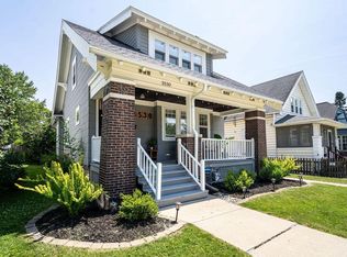 3530 N Murray Ave, Shorewood, WI 53211