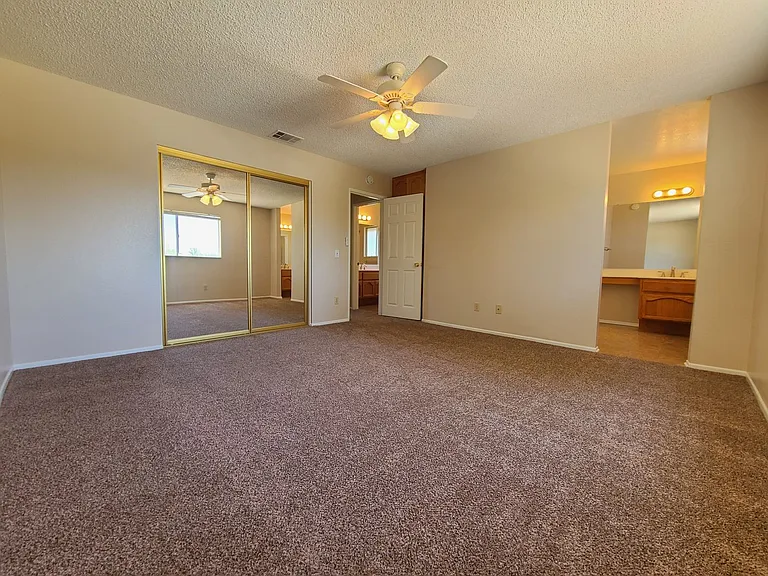 11768 Avalon Ave — Photo 12