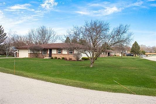 2nd image of 4626 Nova Dr