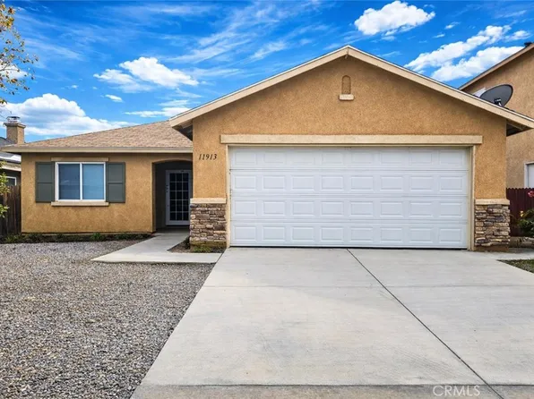 11913 Pepperwood St, Victorville, CA 92392