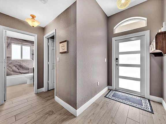 4th image of 10251 SW 58th St