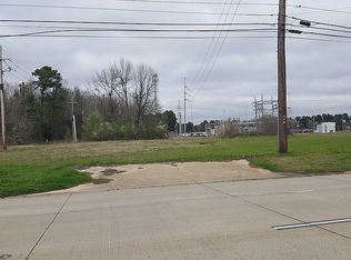 3802 W 7th St, Texarkana, TX 75501