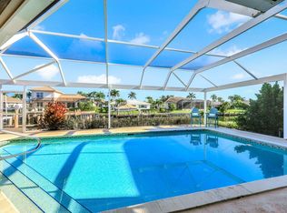 581 Spinnaker Dr, Naples, FL 34145