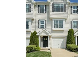33 Highgrove Ct #14, Thorofare, NJ 08086