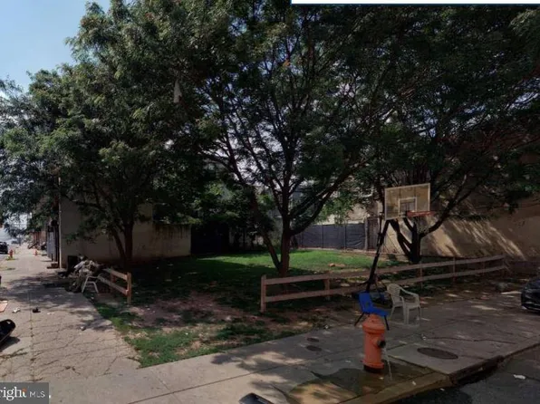 1617 W Susquehanna Ave, Philadelphia, PA 19121
