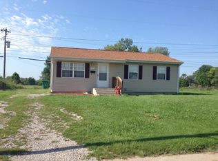 320 Rieber Dr, Cahokia, IL 62206