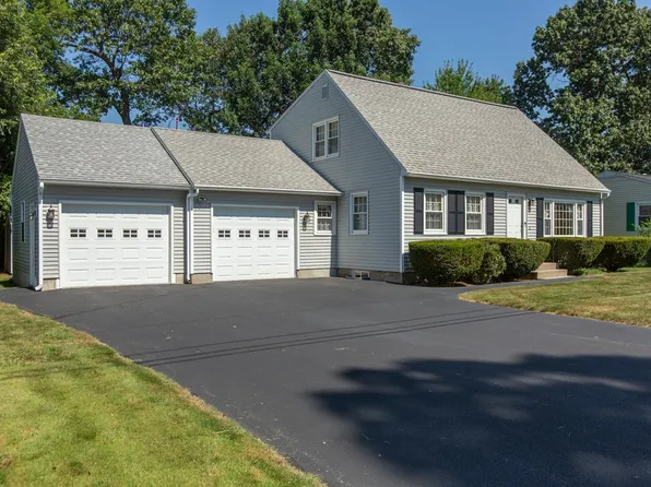 28 Bulova Drive, Nashua, NH 03060