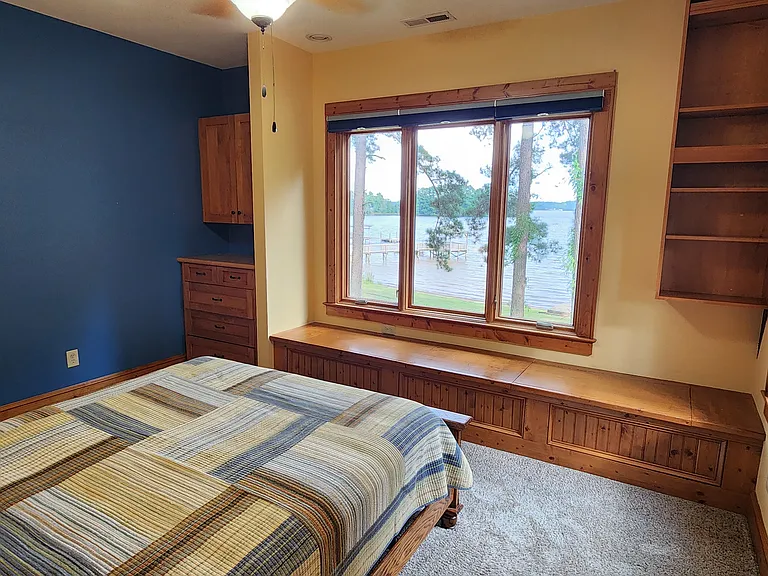 16946 Belle Isle Dr — Photo 27