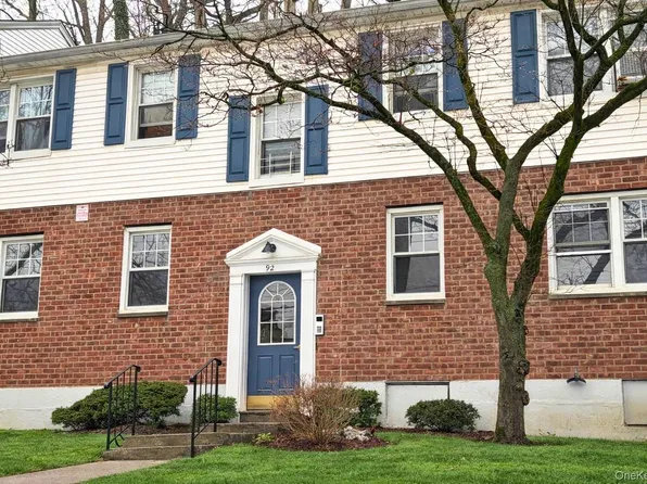 92 Underhill Avenue #2B, West Harrison, NY 10604