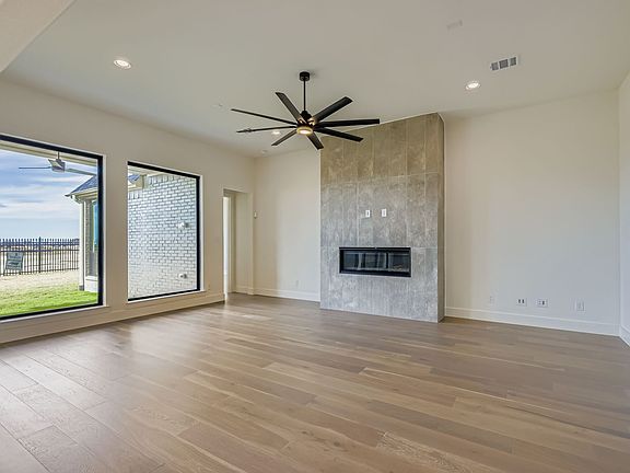 1228 High - Living Area