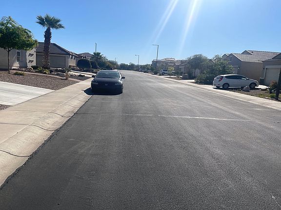 4th image of 30248 W Avalon Dr