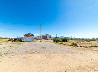 4692 S Jaguar Rd, Golden Valley, AZ 86413