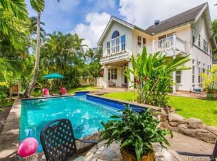 44-305 Kaneohe Bay Dr, Kaneohe, HI 96744