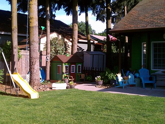 4th image of 10419 NE 97th St