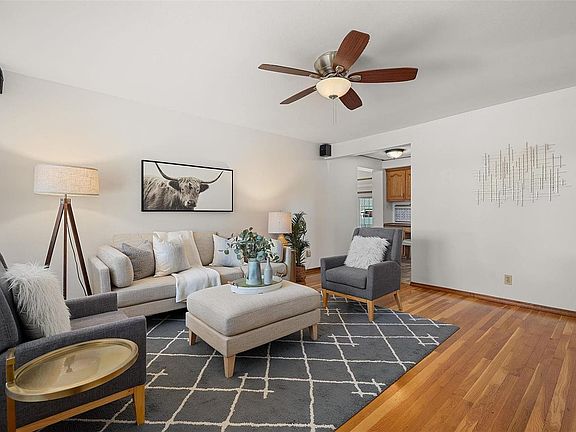 5th image of 7324 Marwinette Ave