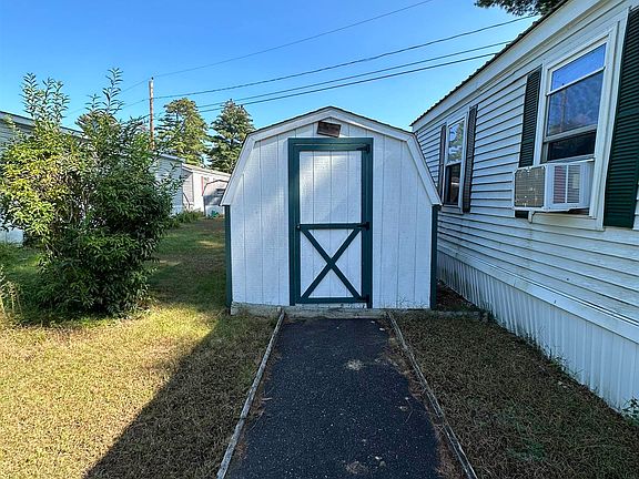 4th image of 35 Cedar Street