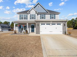 1216 Yellowwood Dr, Aberdeen, NC 28315