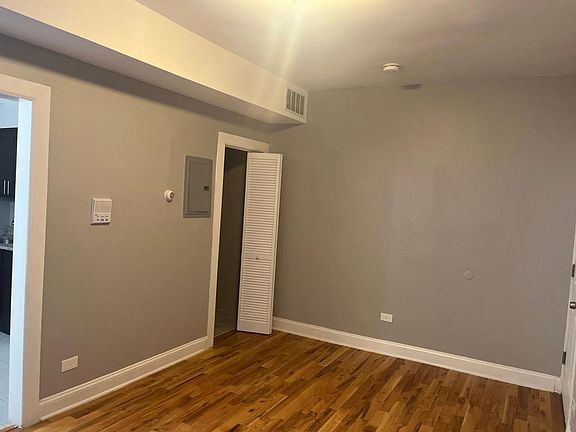 3rd image of 618 E 71st St #3C