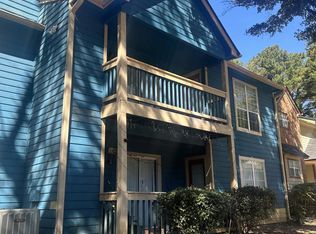 5516 Mountain Springs Cir, Stone Mountain, GA 30088