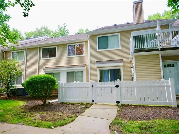 29 Sweetgum Ln, Monmouth Junction, NJ 08852