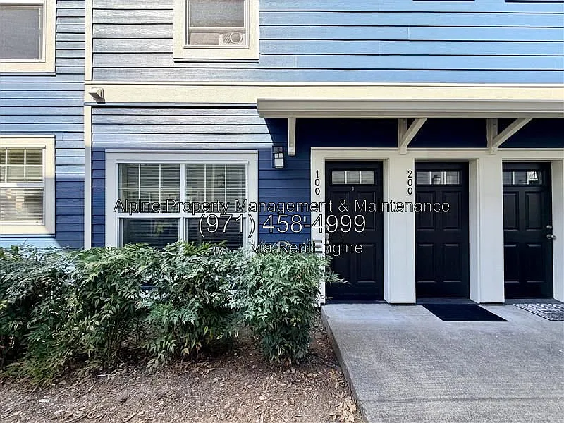 2 bed, 1.0 bath, 749 sqft, $1,675 — Photo 1