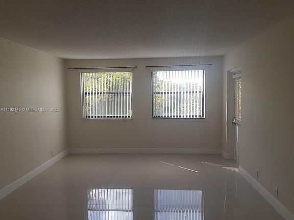 5th image of 8160 Geneva Ct APT 301