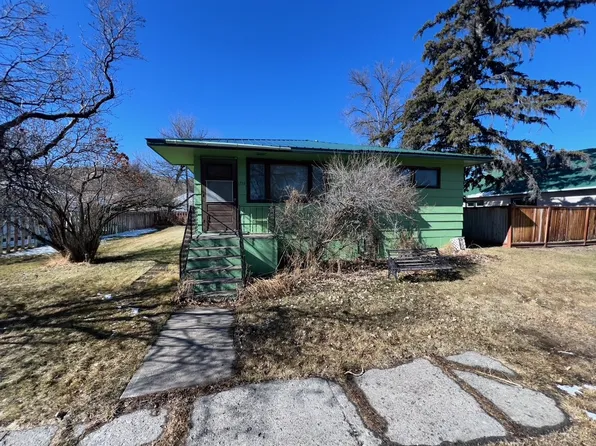 1710 Chouteau St, Fort Benton, MT 59442