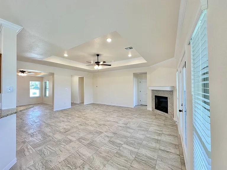 905 Galloway Dr — Photo 11