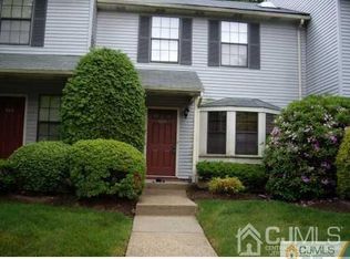 805 Maplecrest Rd, Edison, NJ 08820