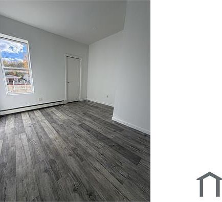 5th image of 123 Brighton Ave Floor 2