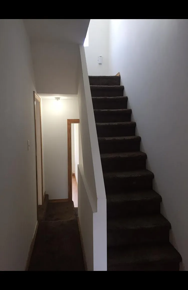 5 bed, 1700 sqft, $2,200 — Photo 1