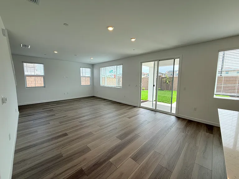 8372 Valpane Way — Photo 13