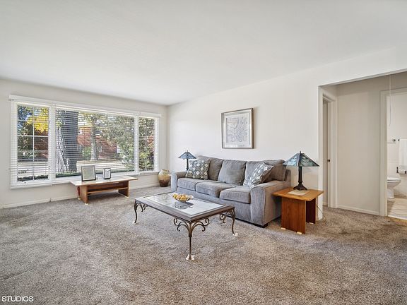 4th image of 1517 Plymouth Pl