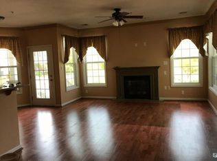 203 N Twin Lakes Blvd, Newark, DE 19711